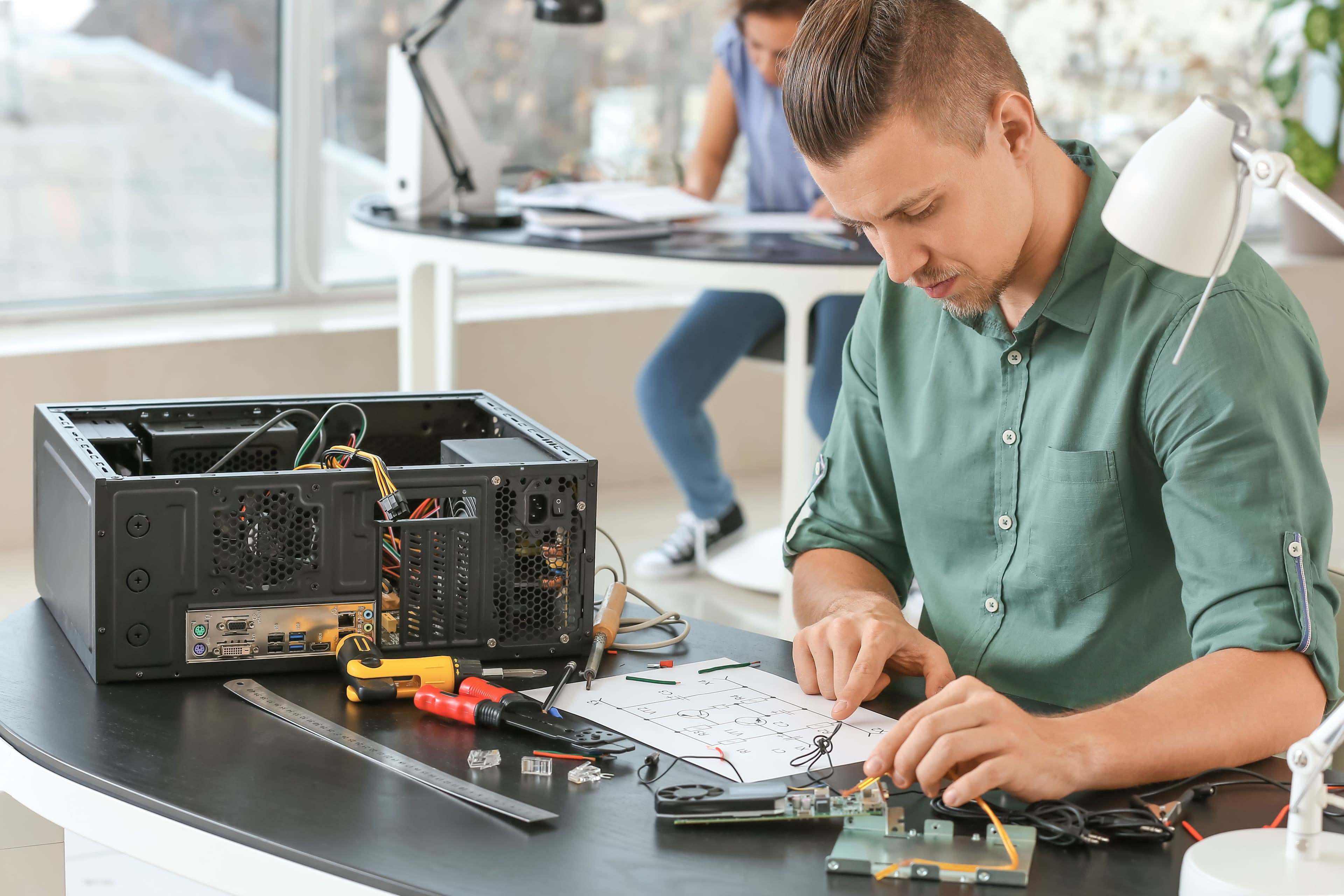 Top Reasons to Choose Professional Computer Fix Services for Fast and Reliable Repairs